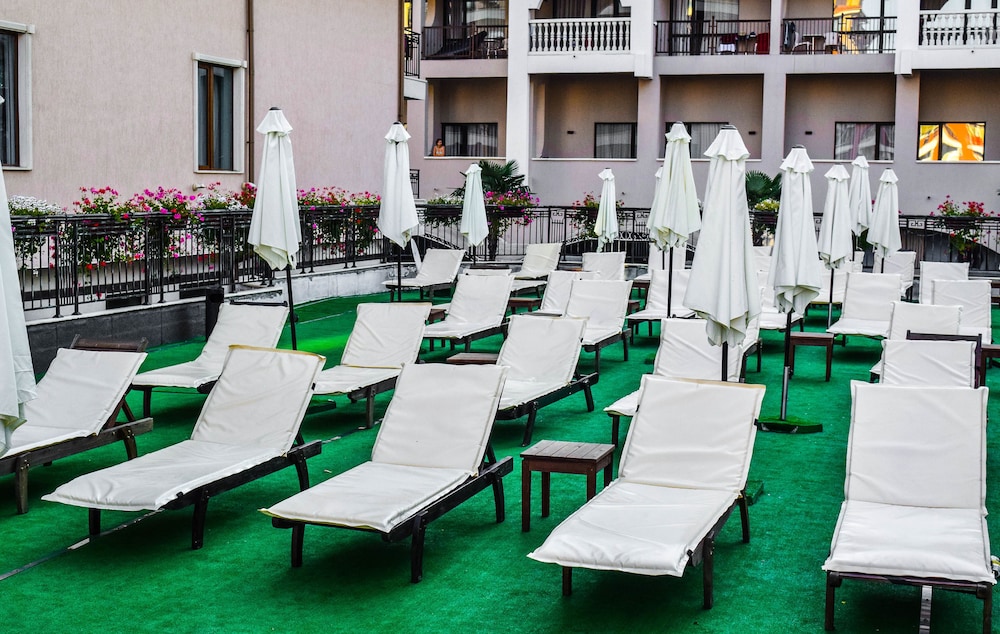 Hotel Karolina 38/60