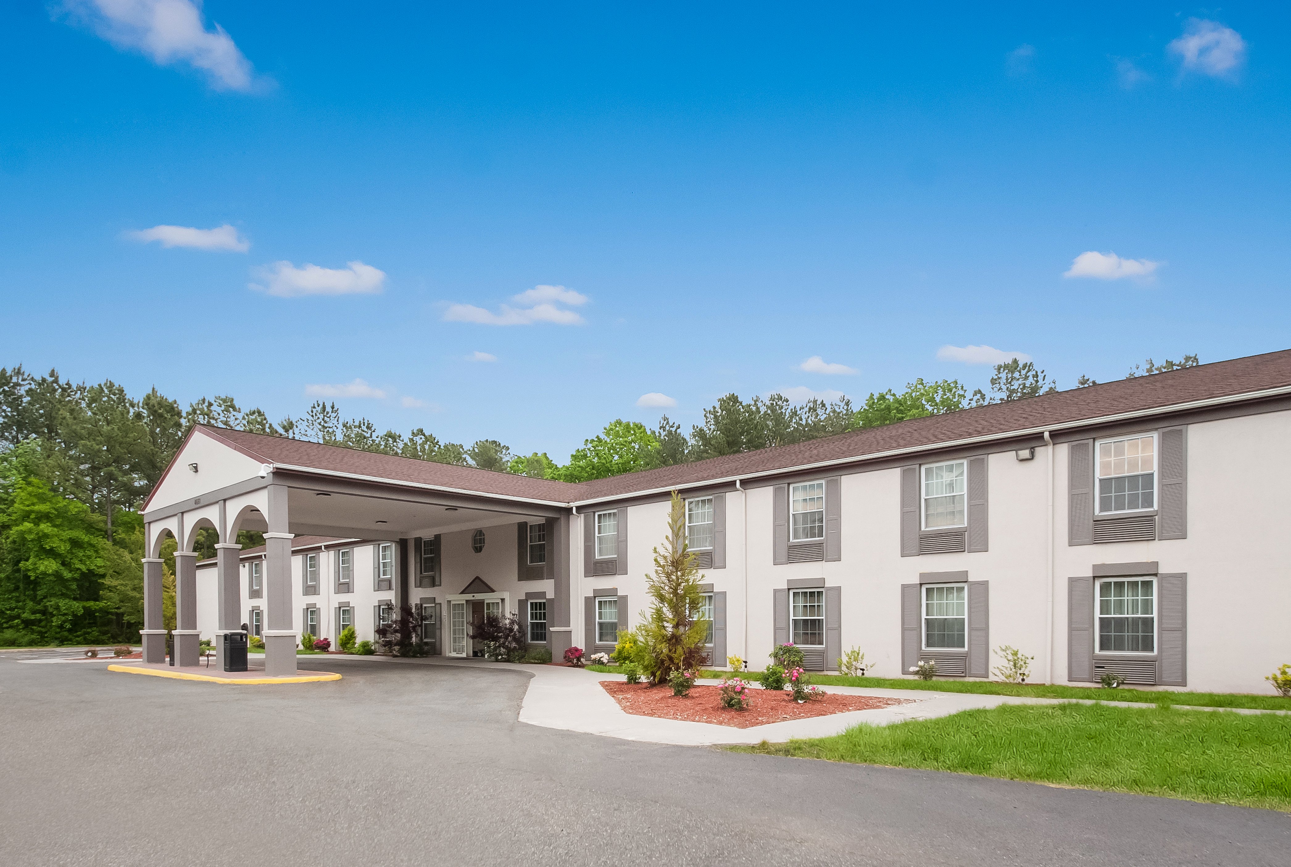 Red Roof Inn Dahlgren Naval Base 4/32