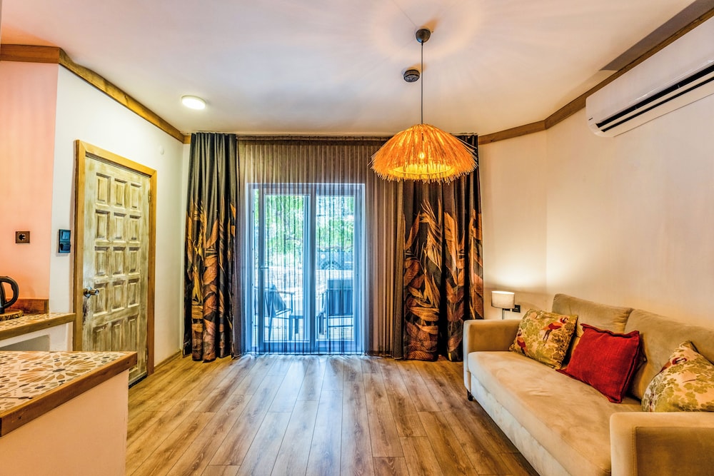 COSTA BODRUM CITY HOTEL 55/74