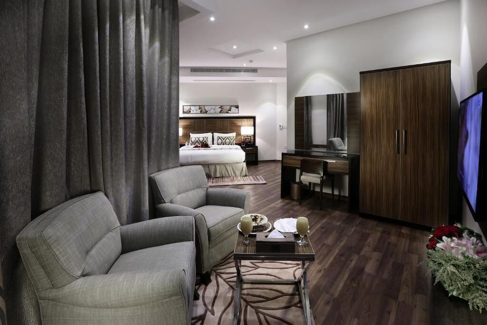 Duset Hotel 38/58