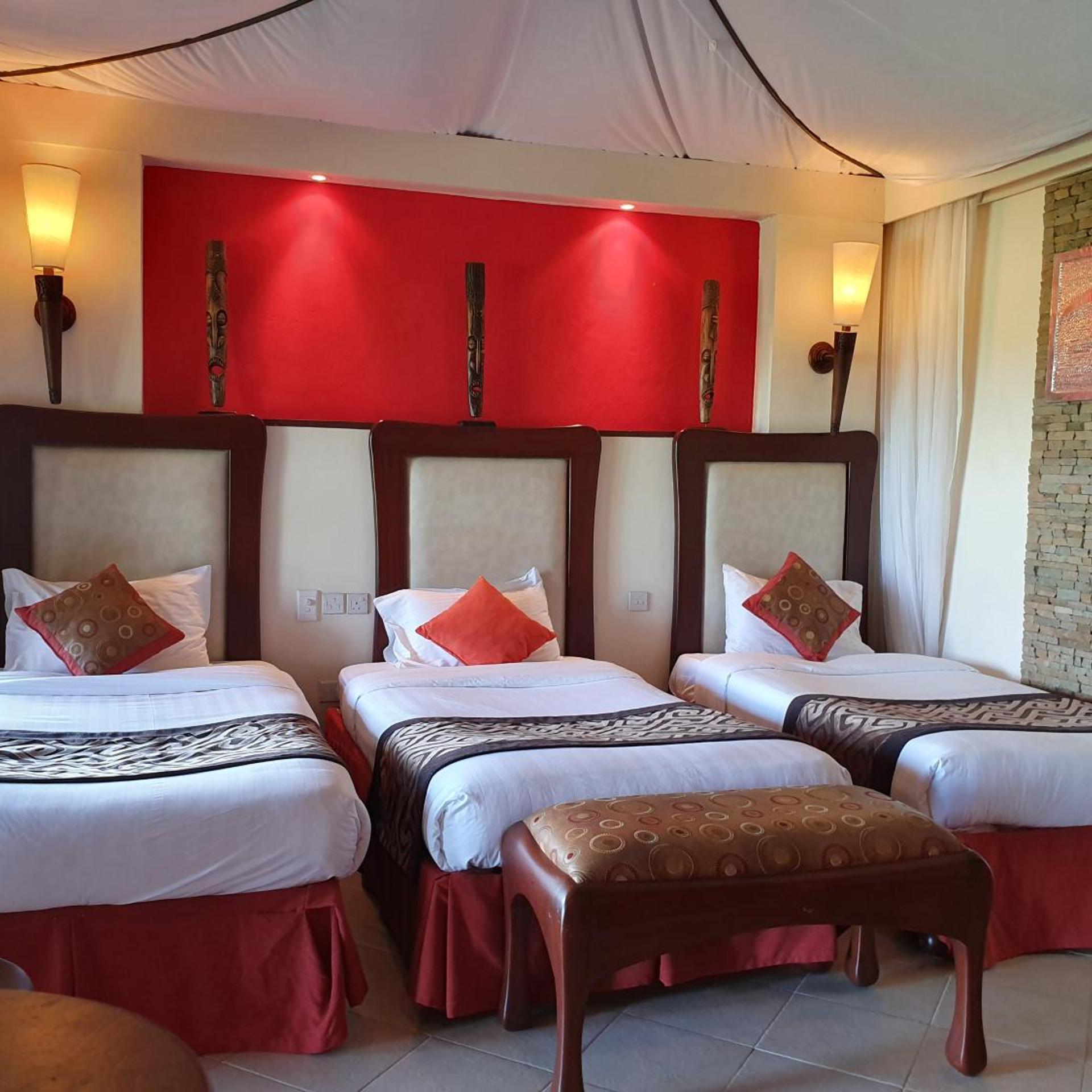 غرفة أساسية ثلاثية، Ol Tukai Lodge Amboseli 2/2