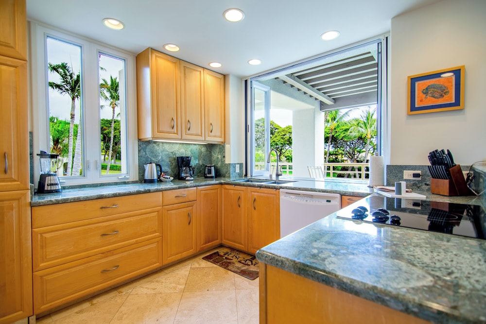 Palms at Wailea Maui by OUTRIGGER 40/77