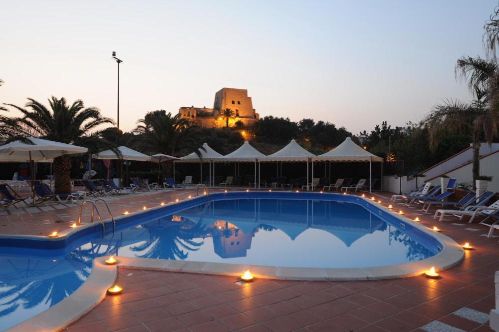 Hotel Talao S.A.S. 36/42