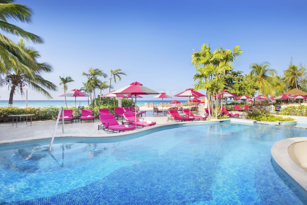 O2 Beach Club And Spa 36/50
