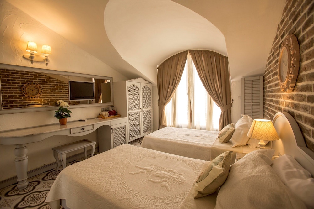 S3 HOTELS ORANGE 19/68