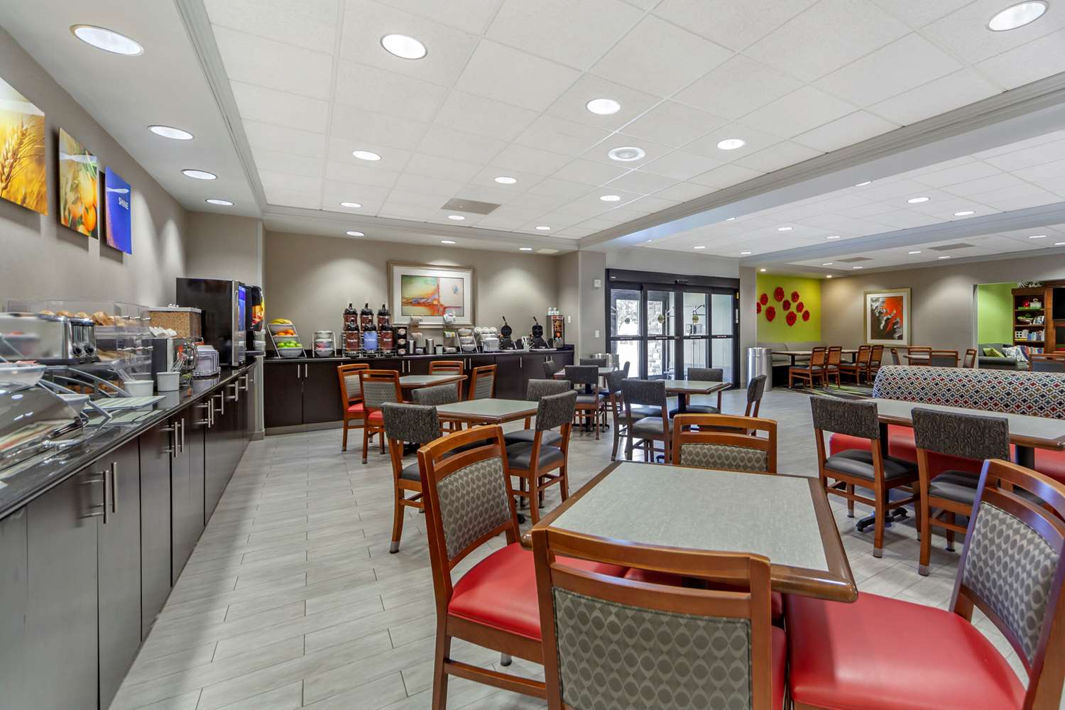 Comfort Inn Kearney I-80, NE 19/28