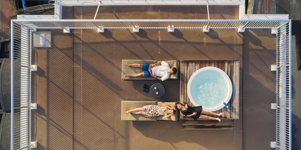 Seaside Condominium Rana Chatan 13/73
