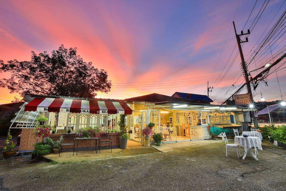 Phuket Nonnita Boutique Resort 5/69
