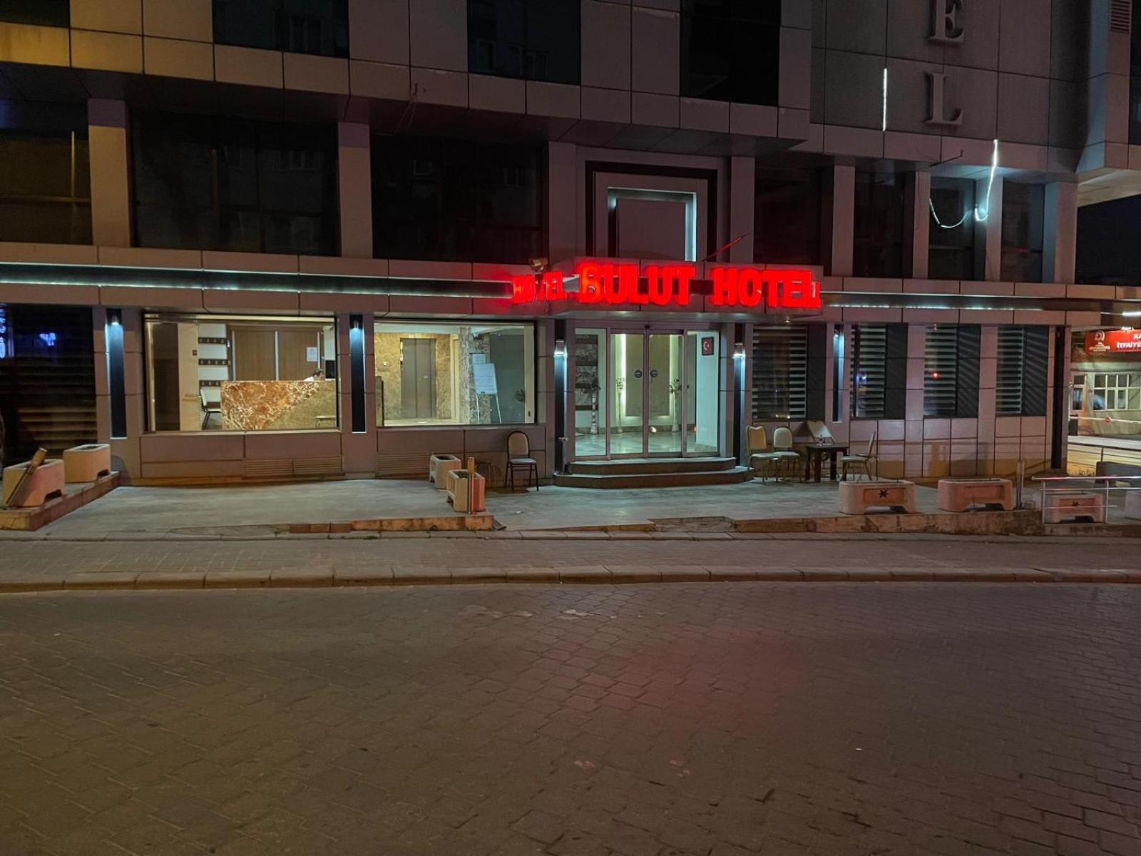 Bulut Hotel 1/12