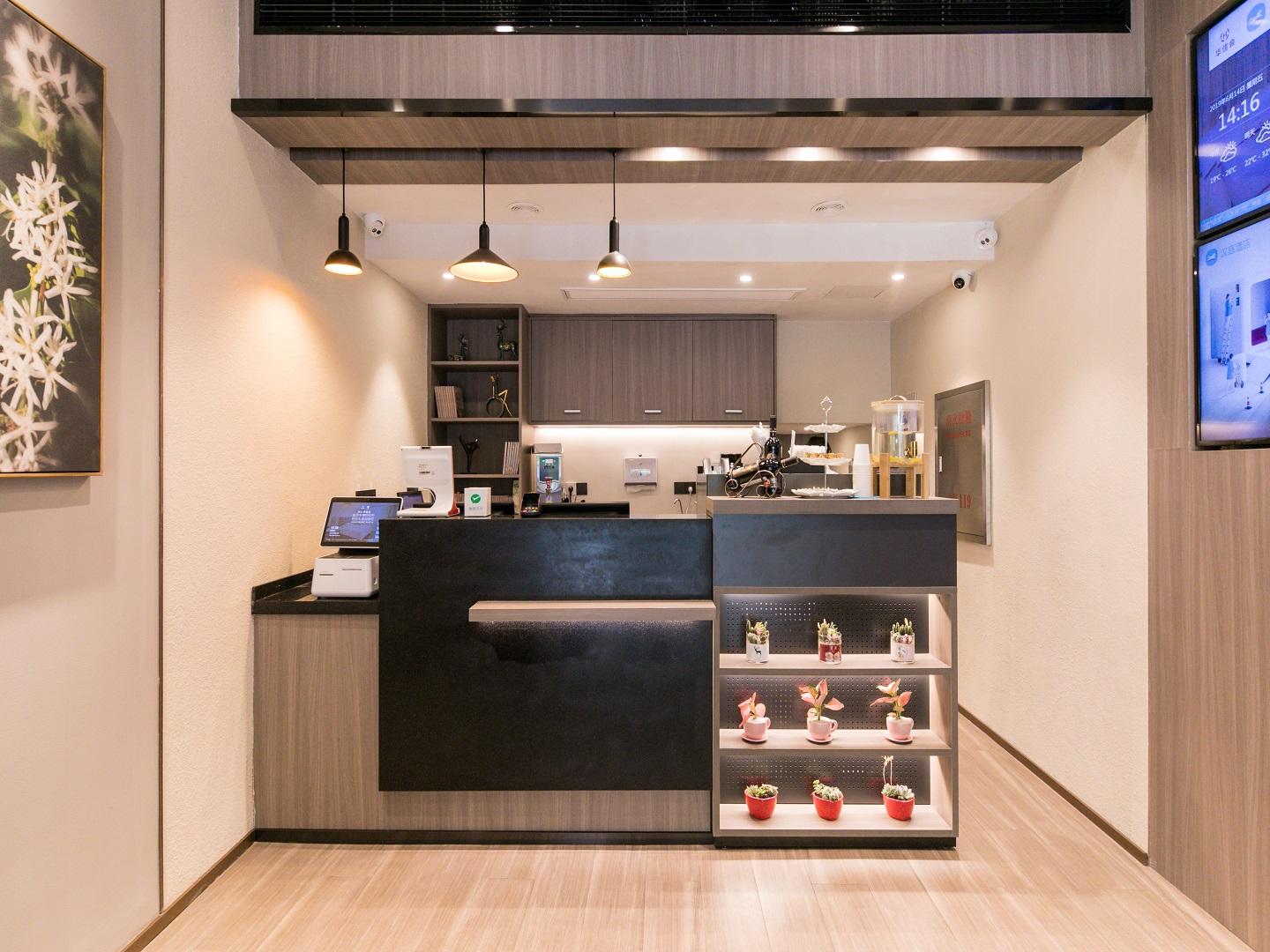Hanting Hotel Shanghai Zhongshan Park Branch 2 8/40