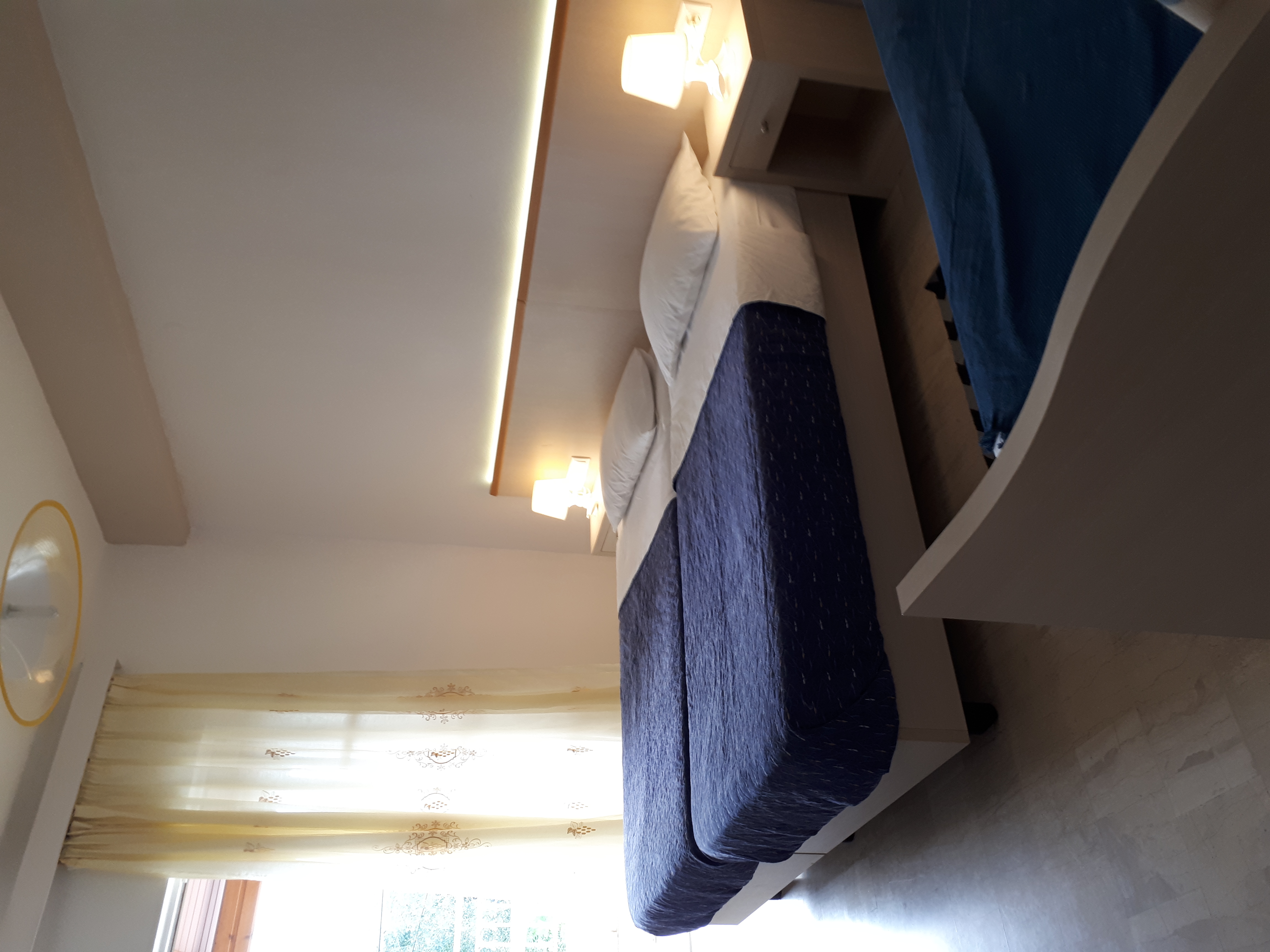 1 Bedroom, Studio