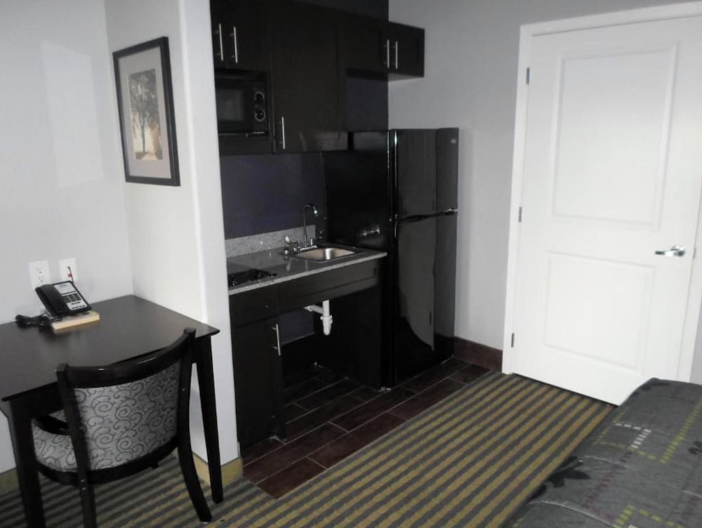 Studio6 Beeville, TX 31/38