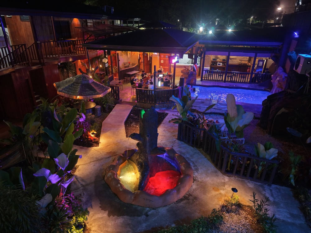 Arenal Hostel Resort 28/50