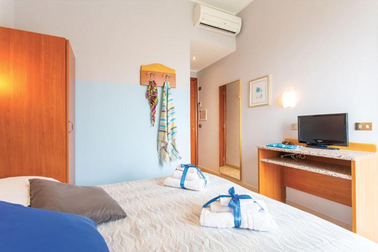 Hotel Tritone 16/50