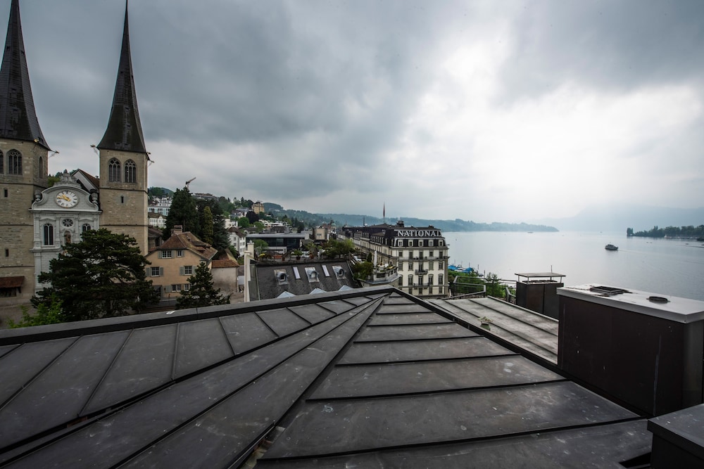 Lucerne Lake View Apartments 46/50
