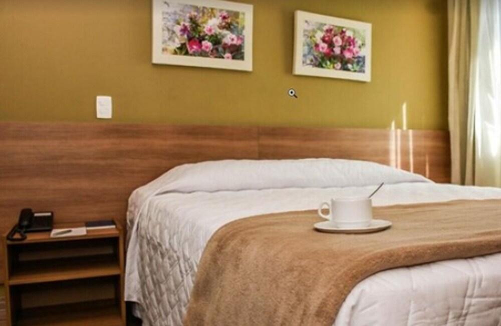 MONT BLANC SUITES DUQUE DE CAXIAS 15/41