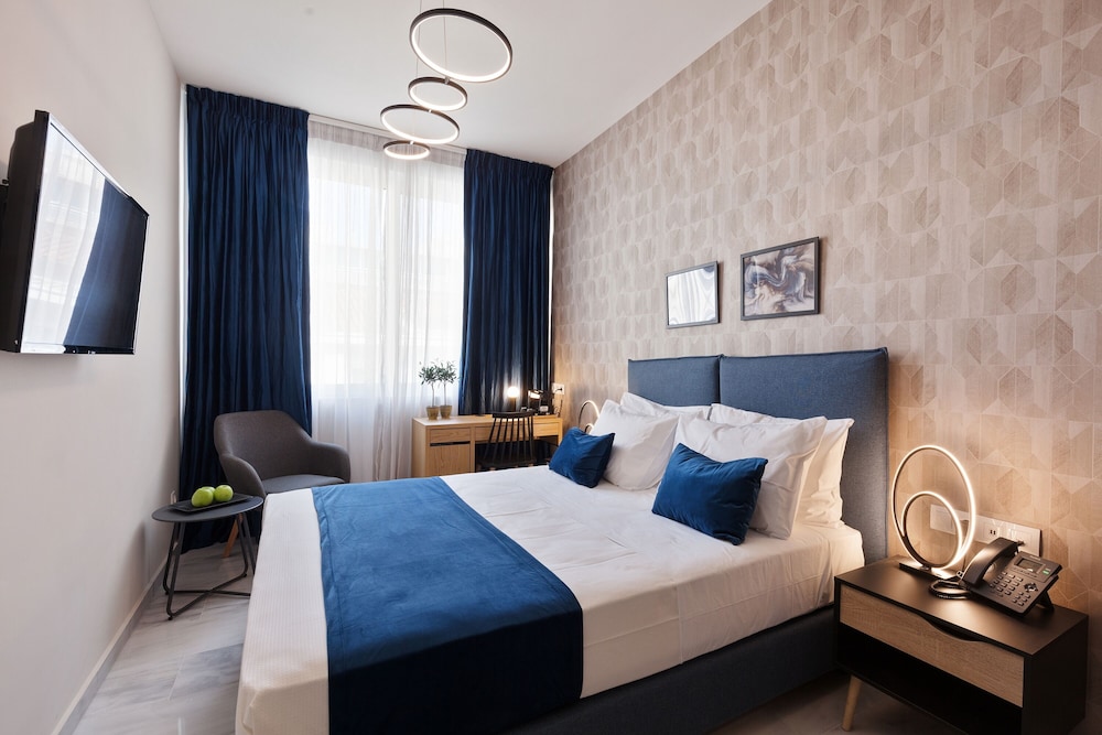 Trendy by Athens Prime Hotels 30/58