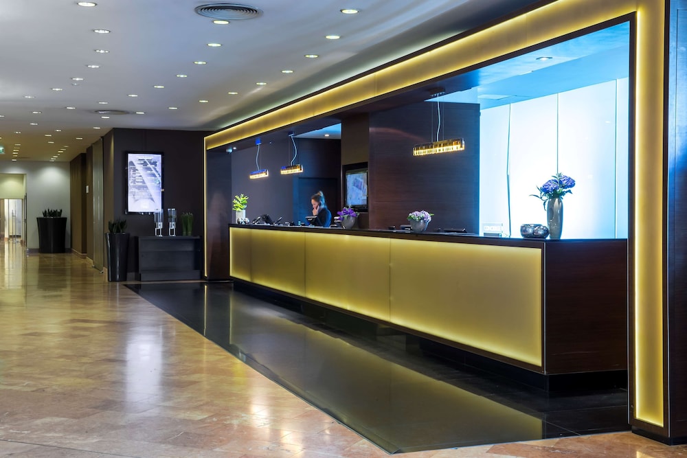 Radisson Blu Sobieski Hotel 10/89