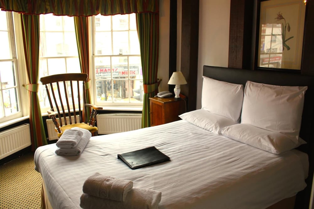 Brook Red Lion Hotel 21/49