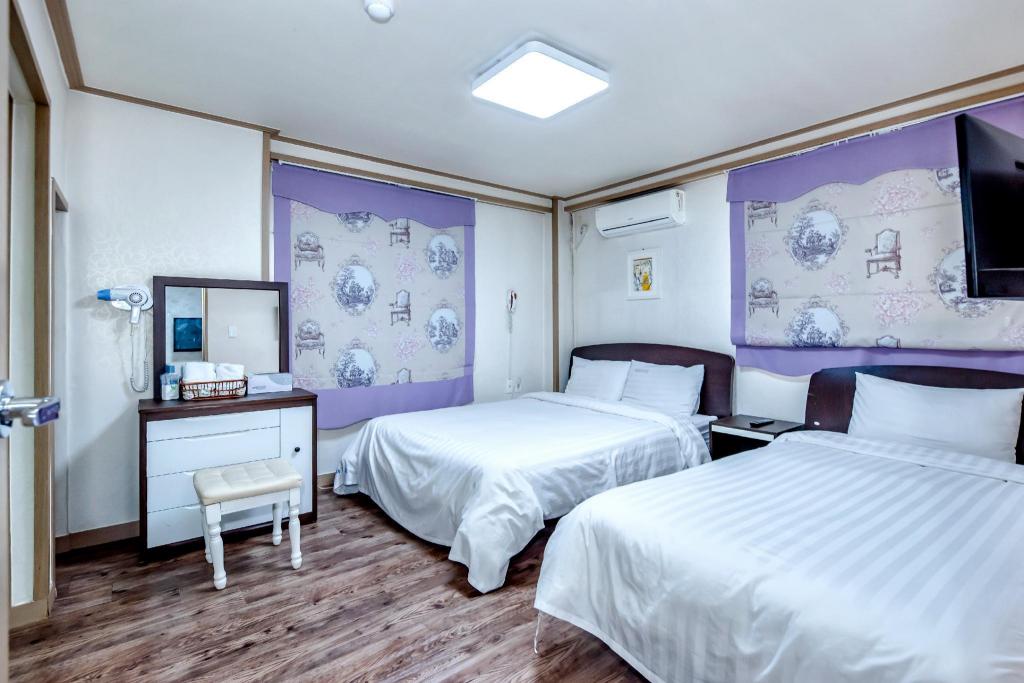 Tamragio Hotel 7/100