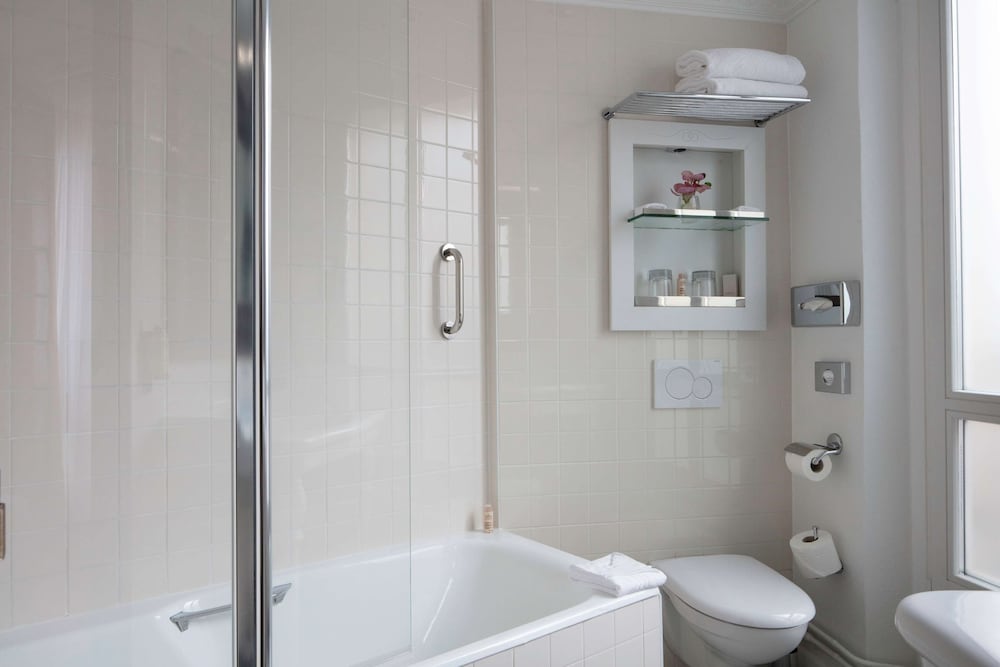 Le 123 Elysees Astotel 48/50
