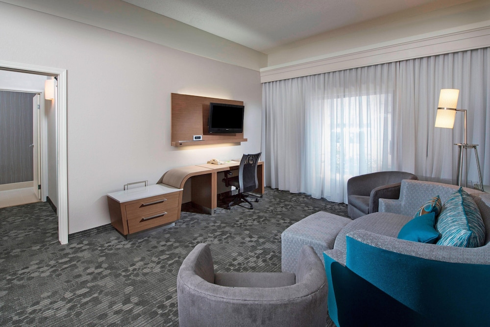 Courtyard By Marriott Dothan 23/46