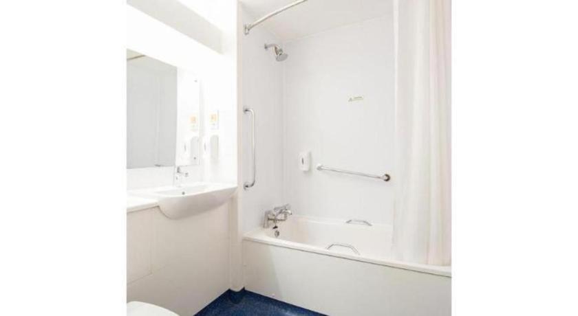 Travelodge Nottingham Trowell M1 19/20