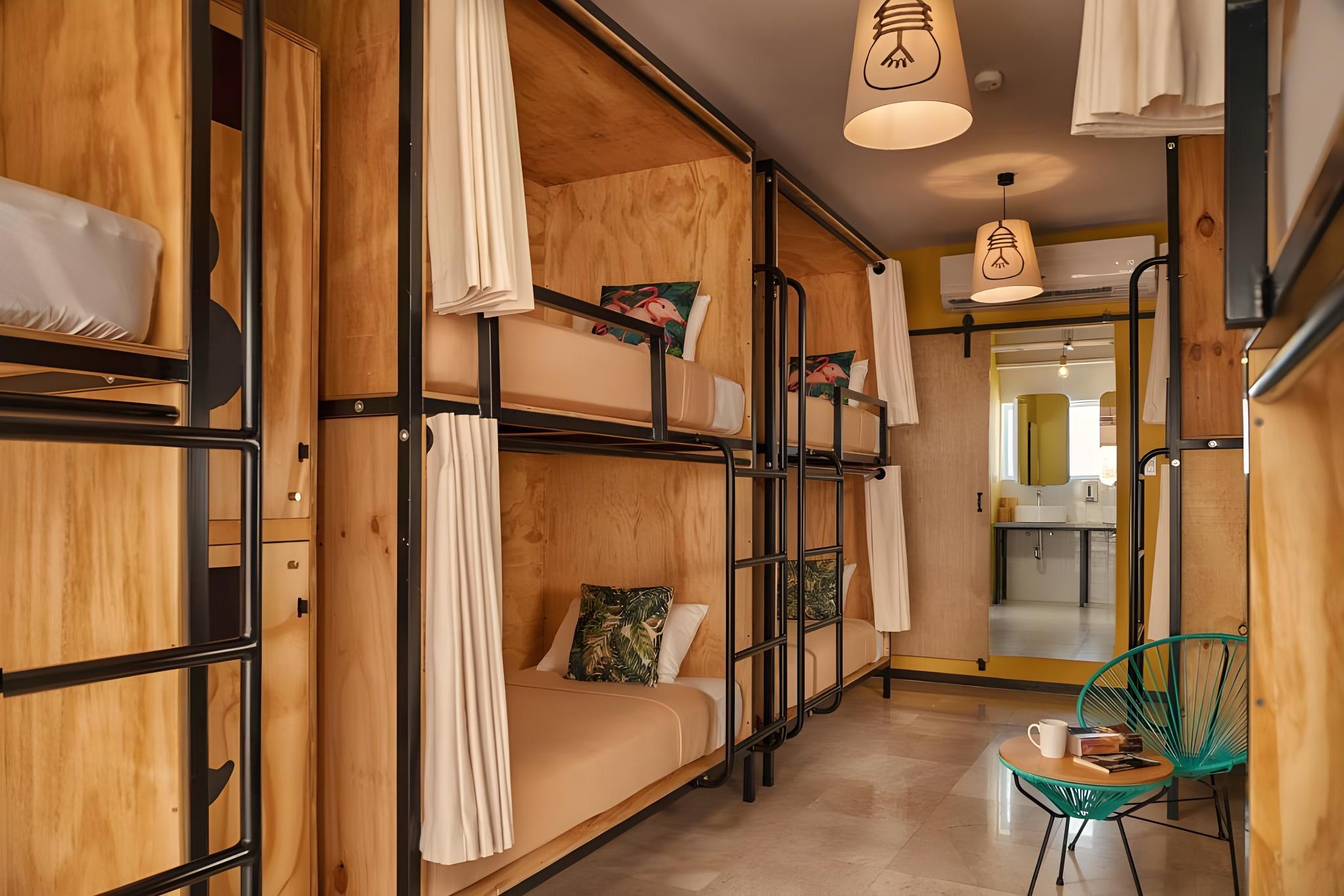 Female Dorm, Female Only, 10 Beds