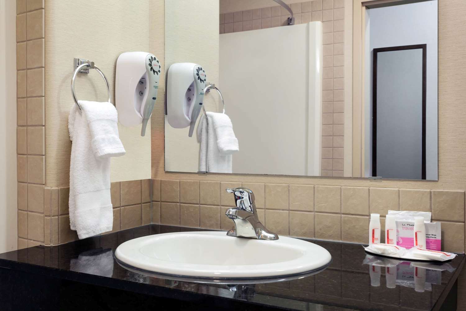 Ramada By Wyndham Weyburn 38/39