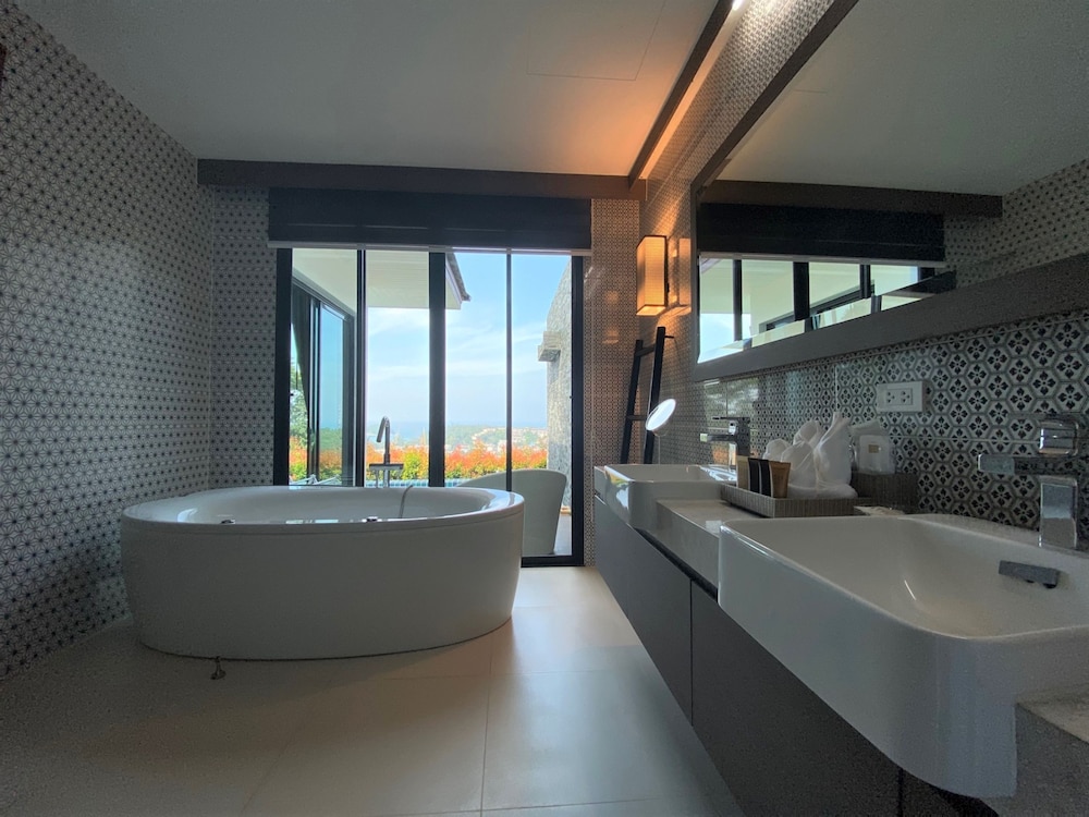 BAAN KONGDEE SUNSET RESORT 44/45