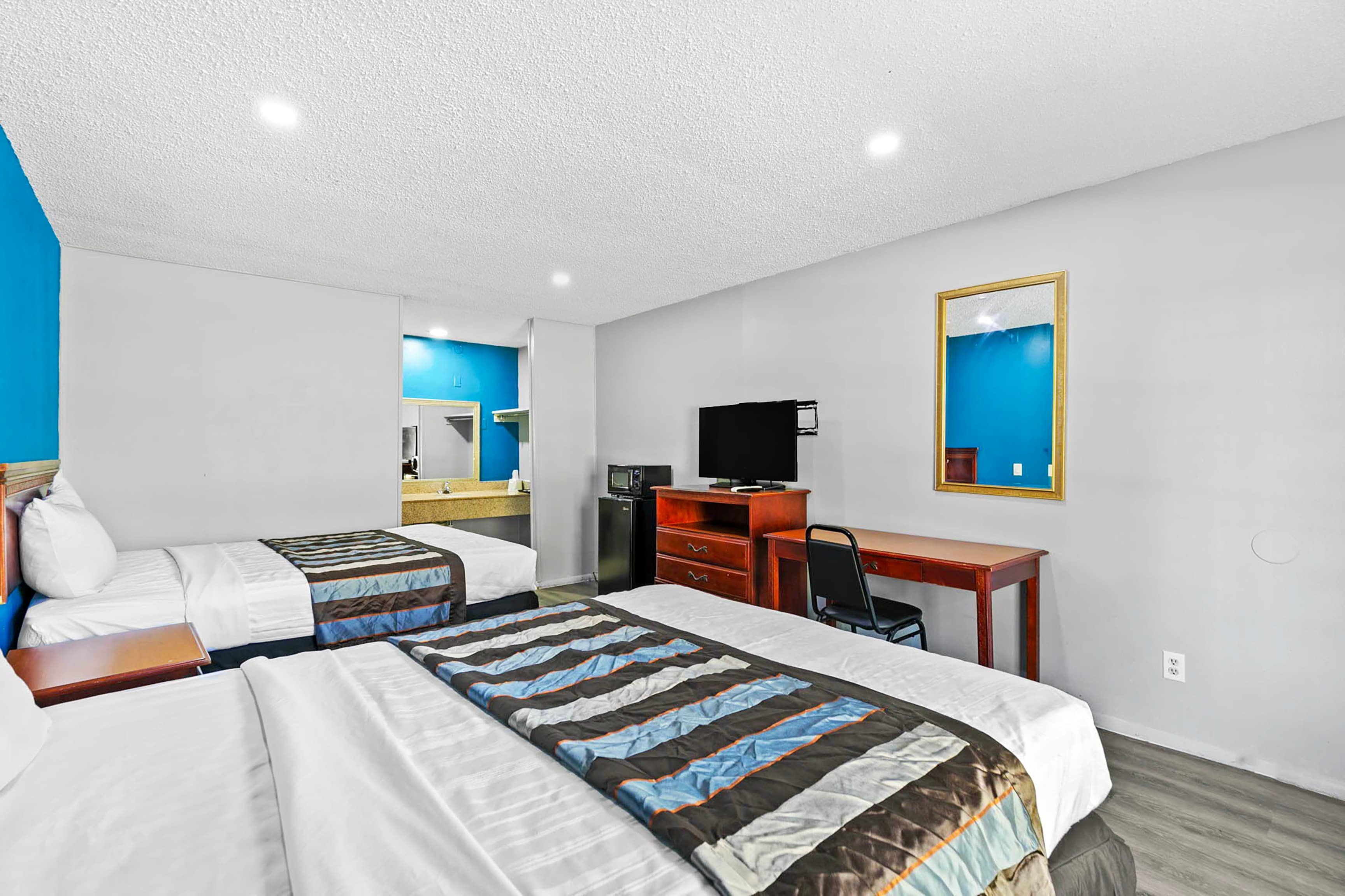 Jeffersonian Motor Inn by Townhouse, Prentiss MS 24/59