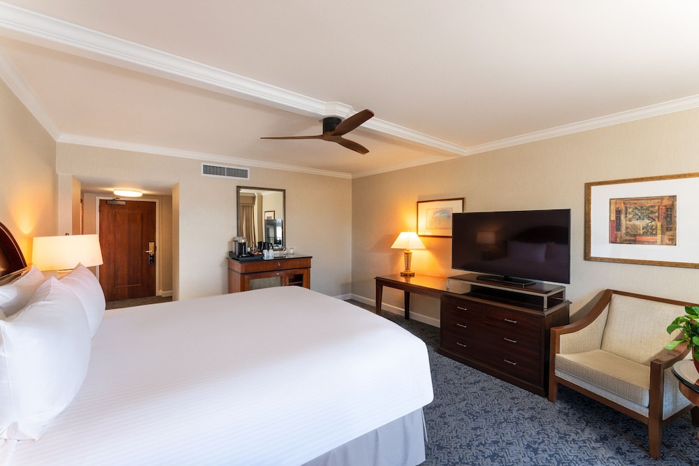 Room, King Bed, Ocean View