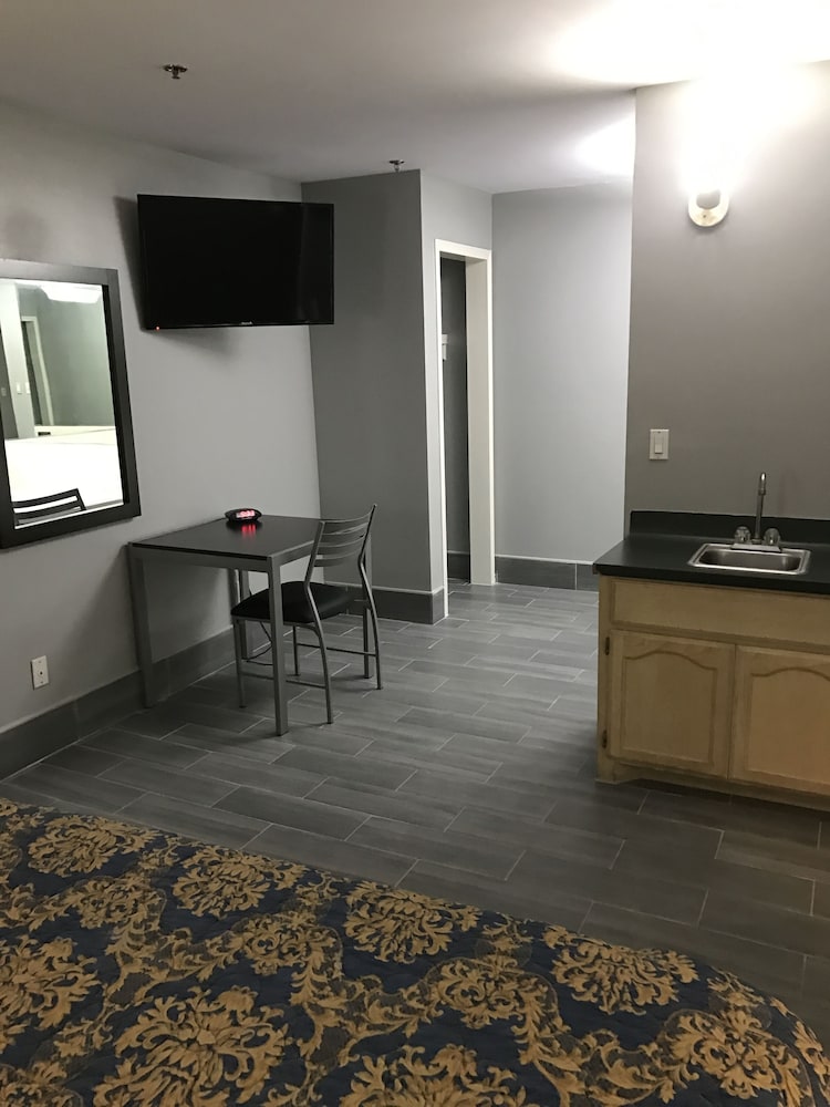 Express Inn Weslaco Mercedes 33/46