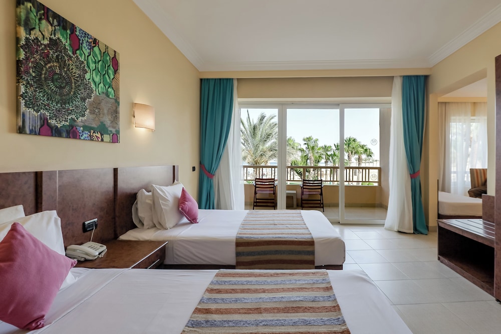Shoni Bay 13/50
