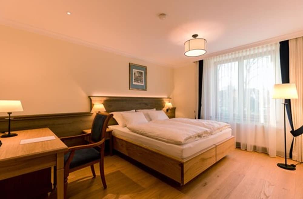 1 BEDROOM, STANDARD, DOUBLE BED