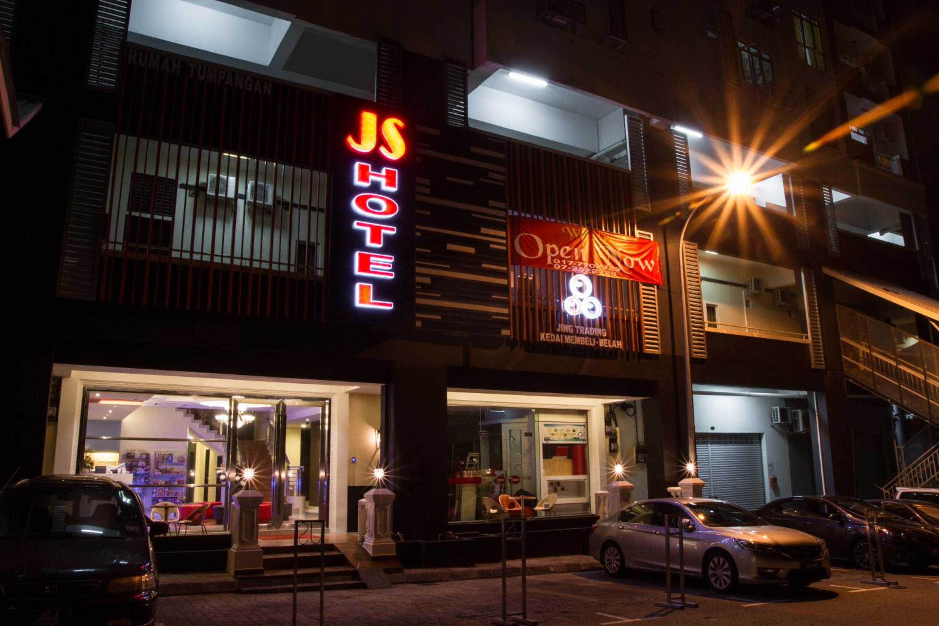 Js Hotel photo3