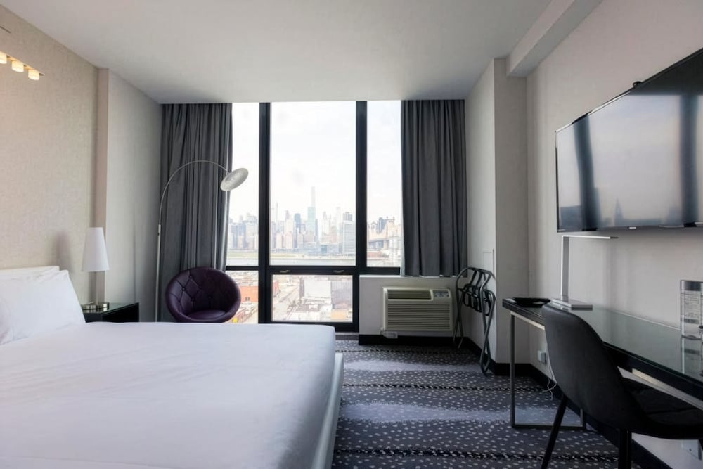 Z New York Hotel 8/27