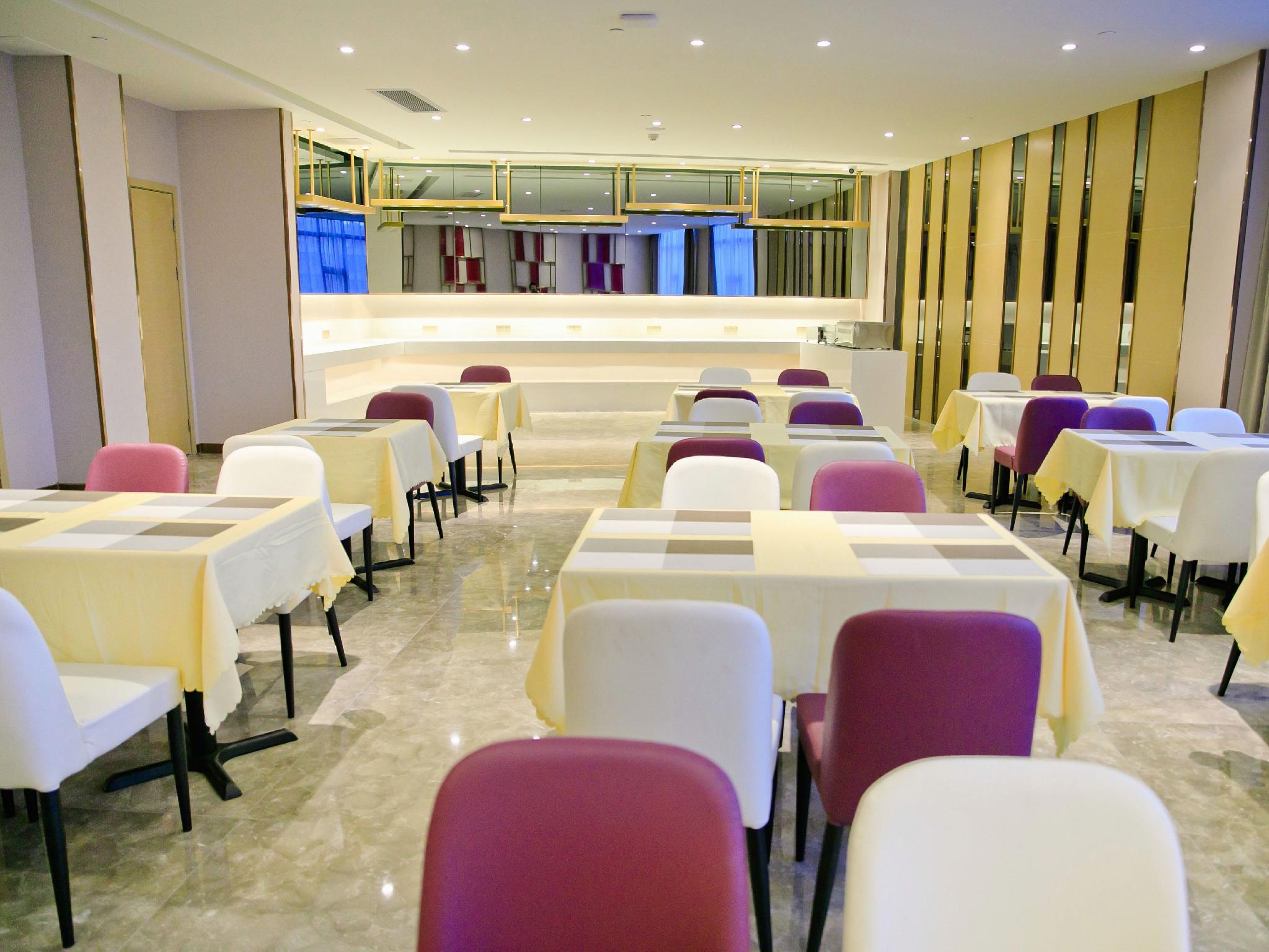 Lavande Hotel (Guangzhou Baiyun Yongtai Metro Station Anhuahui) 39/44