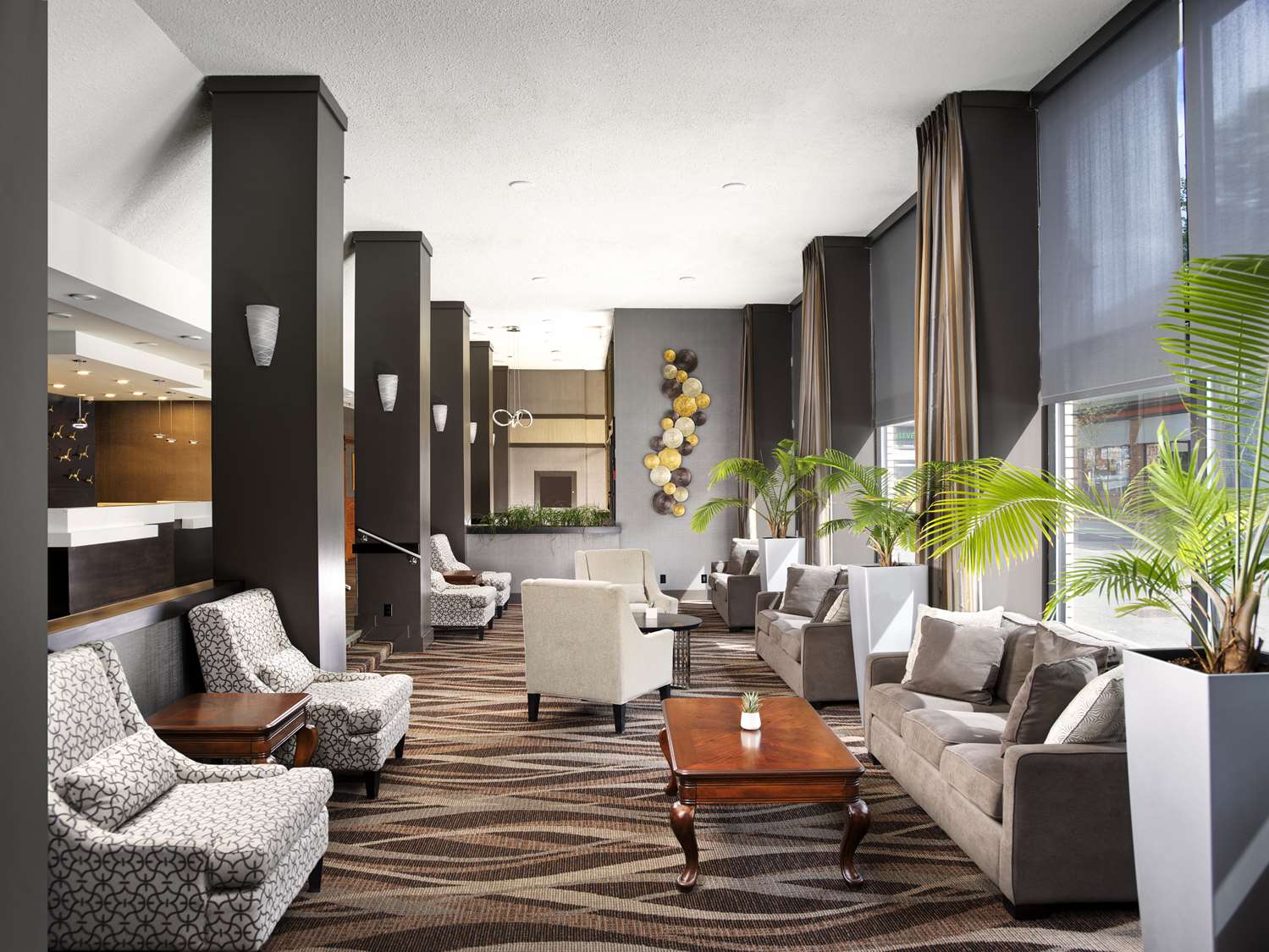 Best Western Plus Carlton Plaza Hotel 30/43