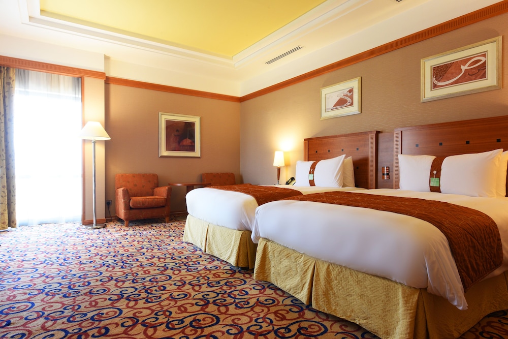 Holiday Inn Kuwait 13/79