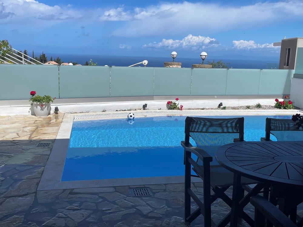 Villas Goudis 36/50