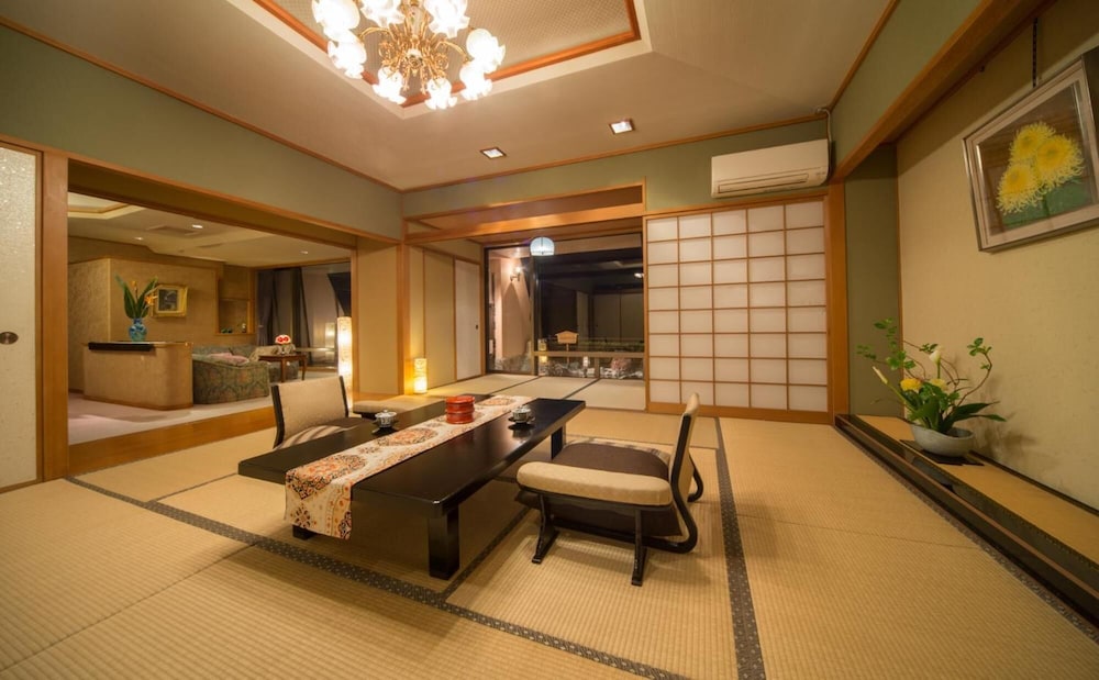 Kurofune Hotel 30/47