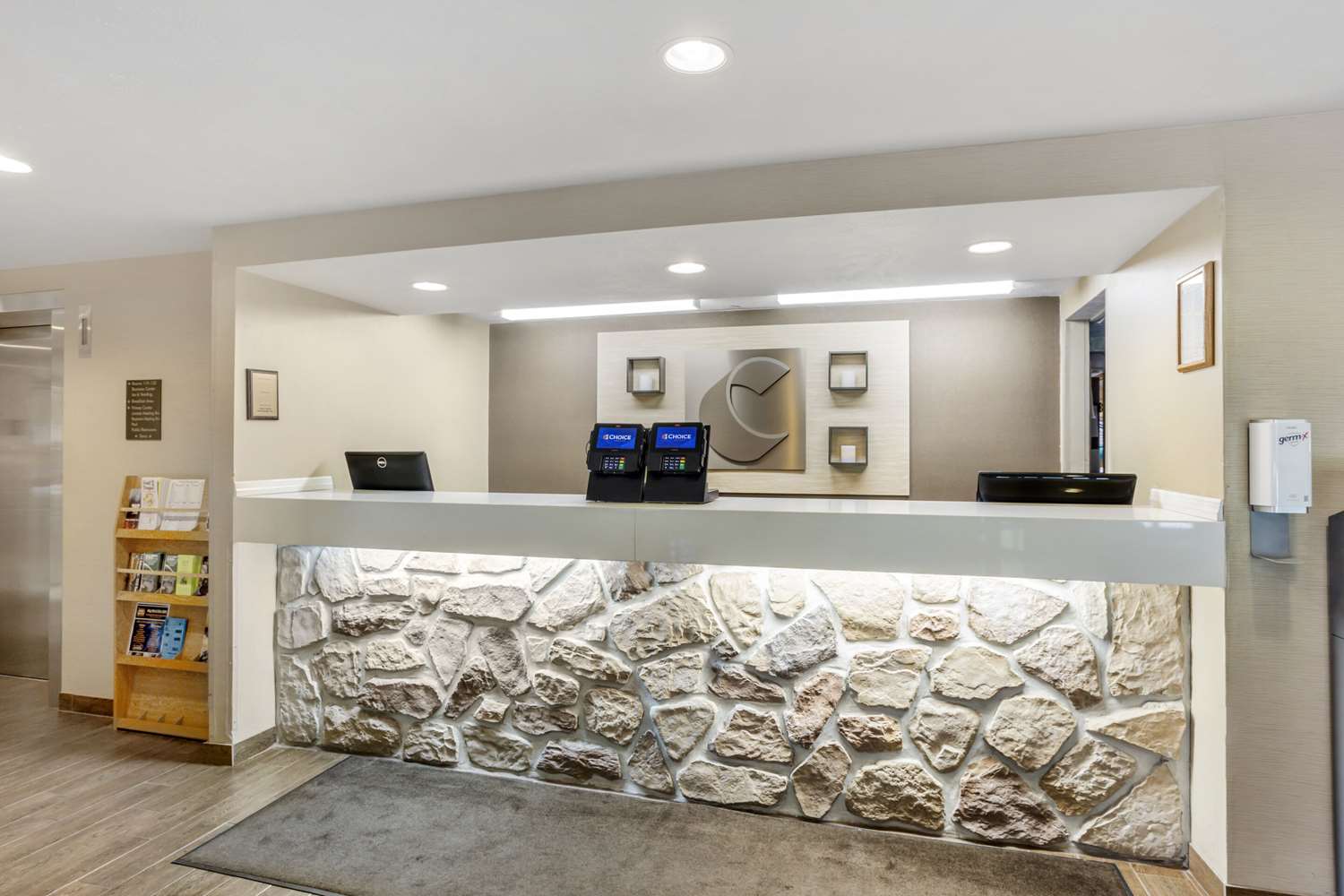 Comfort Inn Huntingdon, PA 4/34