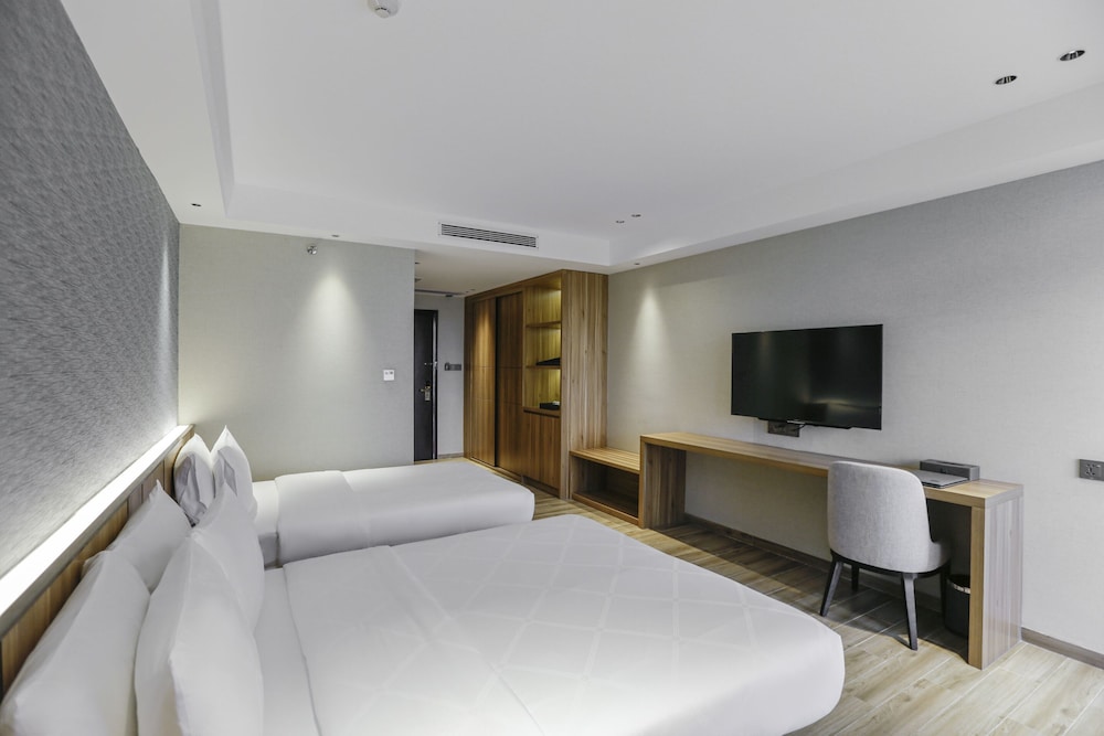 Hotel Casiana & Events Center 14/48