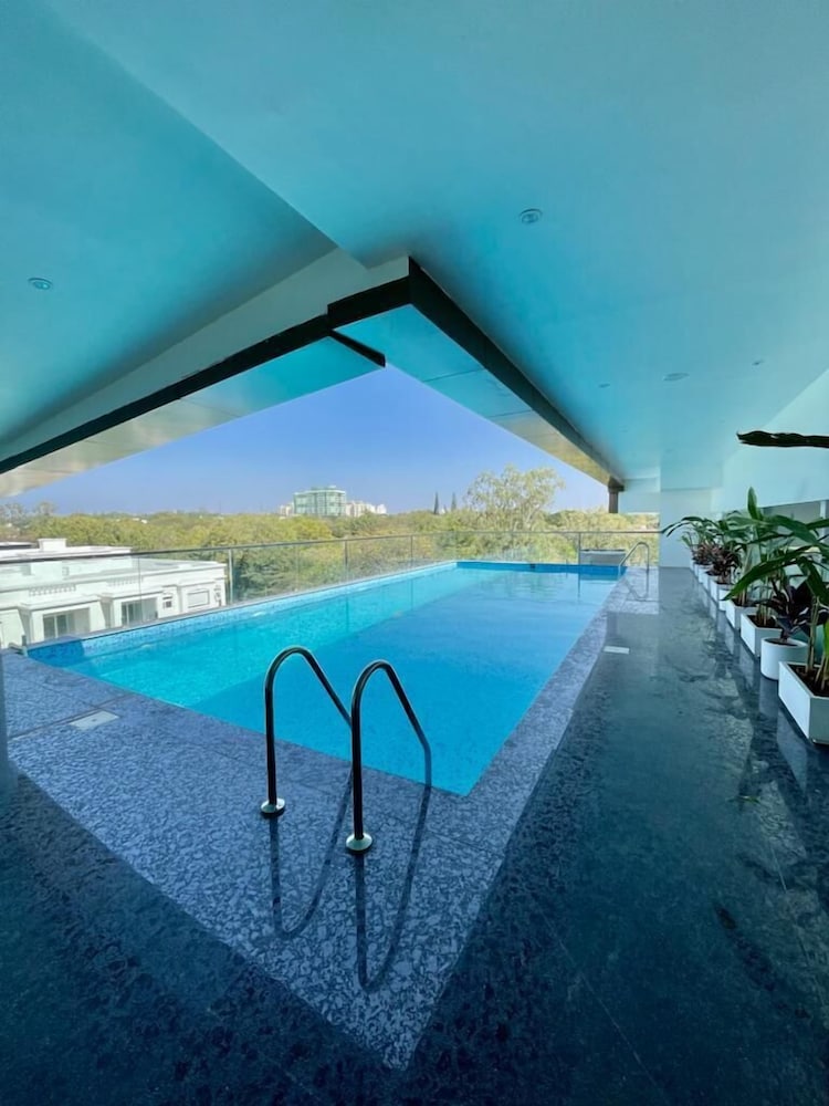 Hotel Grand Serene Mysore 19/31