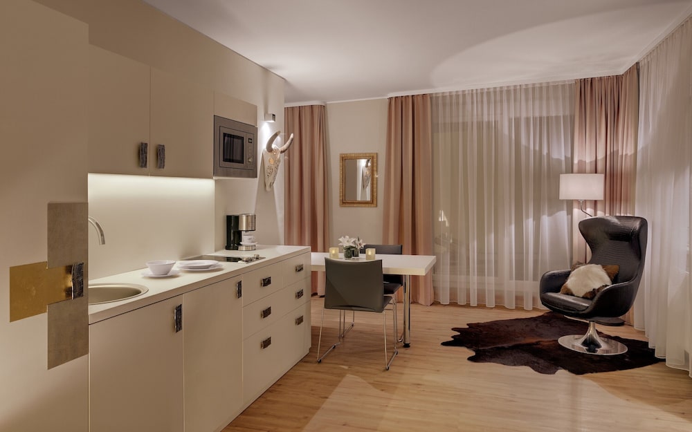 Amedia Luxury Suites Graz Trademark Collection by Wyndham 30/50