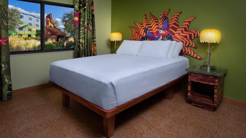 The Lion King, Family, Suite, Queen Bed, Sofa
