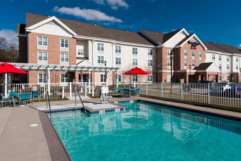 Towneplace Suites Suffolk Chesapeake 1/54
