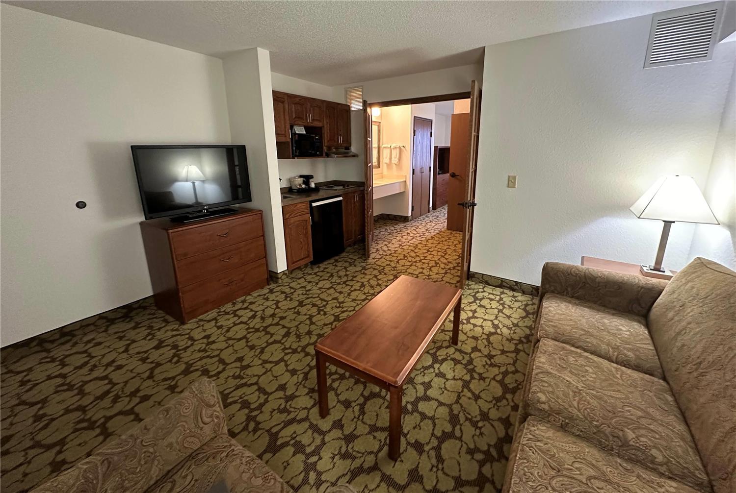 AmericInn by Wyndham Appleton North/Little Chute 30/37