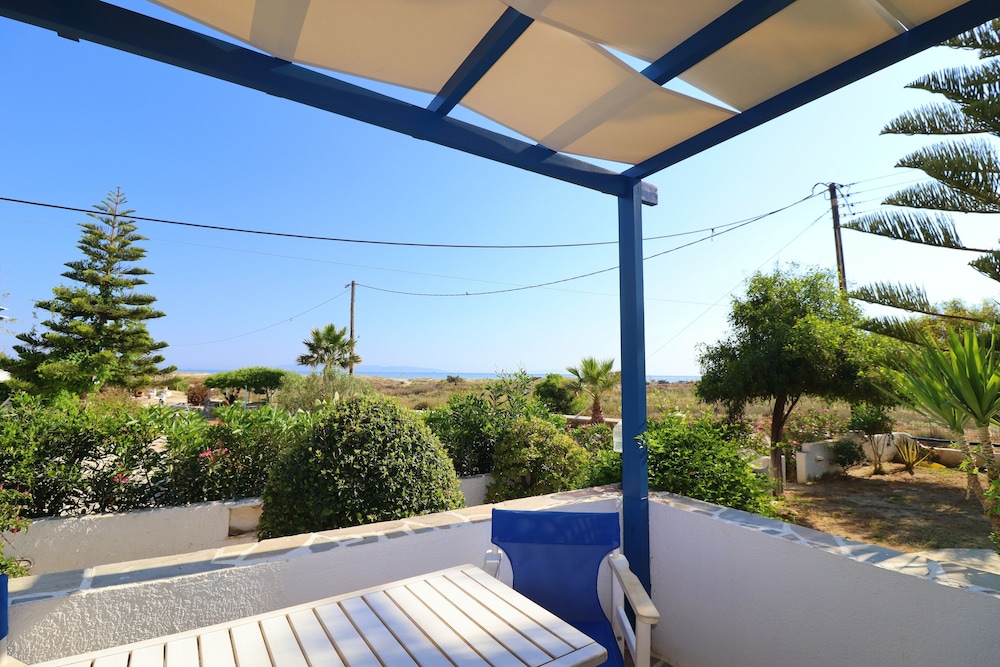 Coralli Beach Apartments 47/50